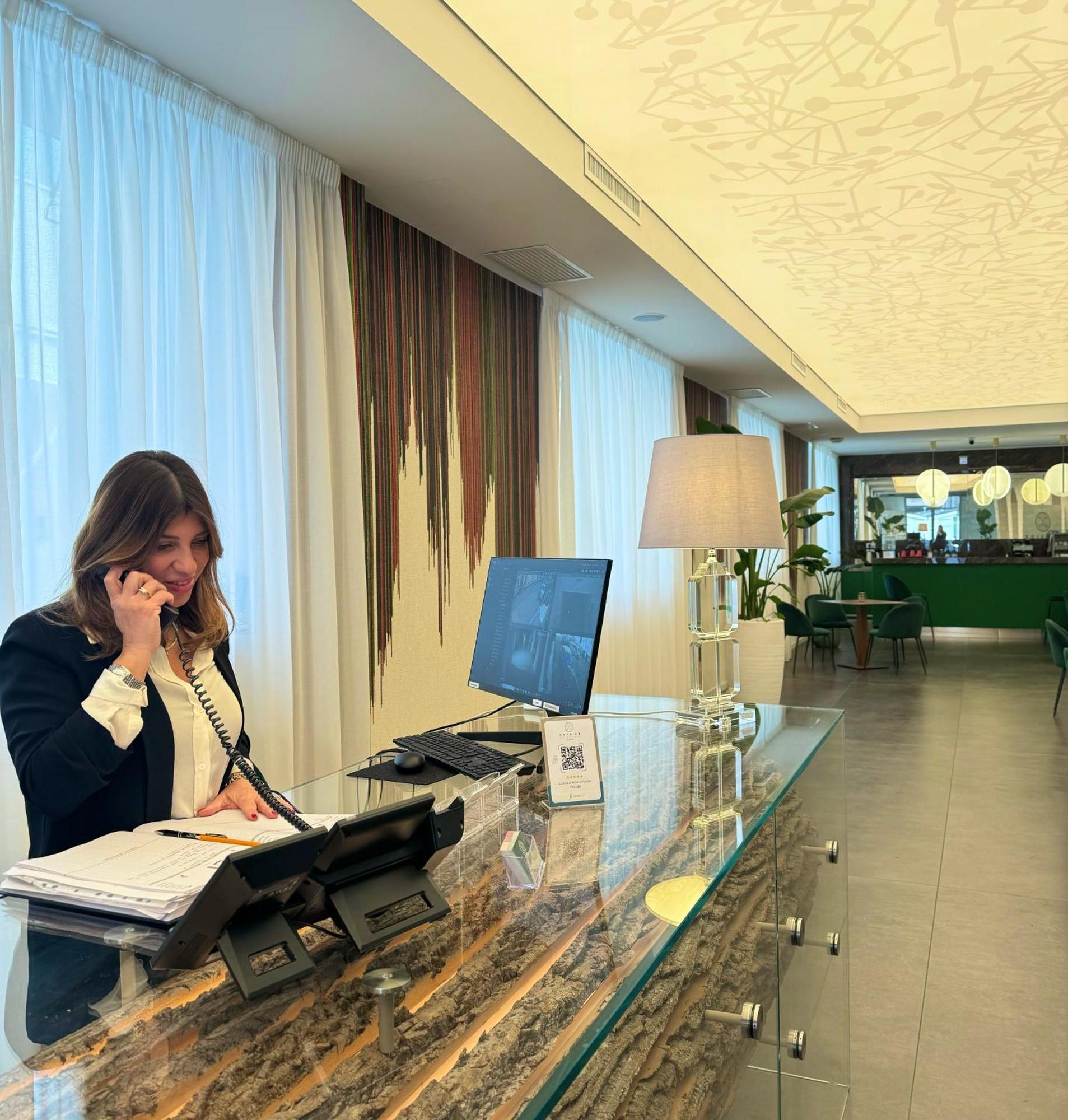 Outside Boutique Hotel Foggia Eksteriør bilde